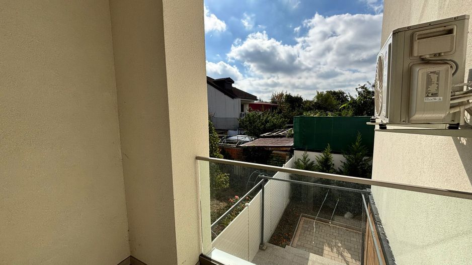 4 Camere I Spatios I Loc Parcare - Poză 11