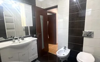 Apartament cu 3 camere în vilă | Parcare inclusă | Zona Europa - Poză 16