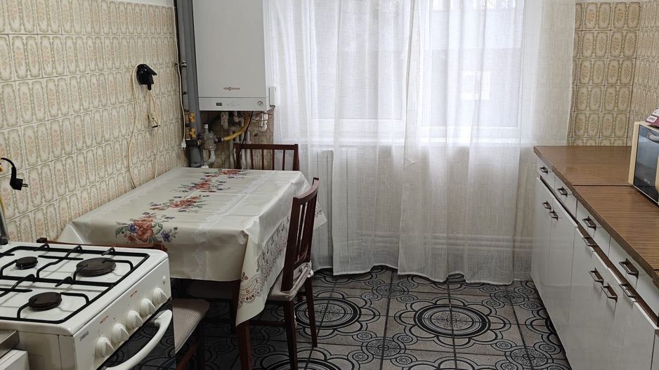 Apartament 3 camere – Zona Casa de Cultură - Poză 2