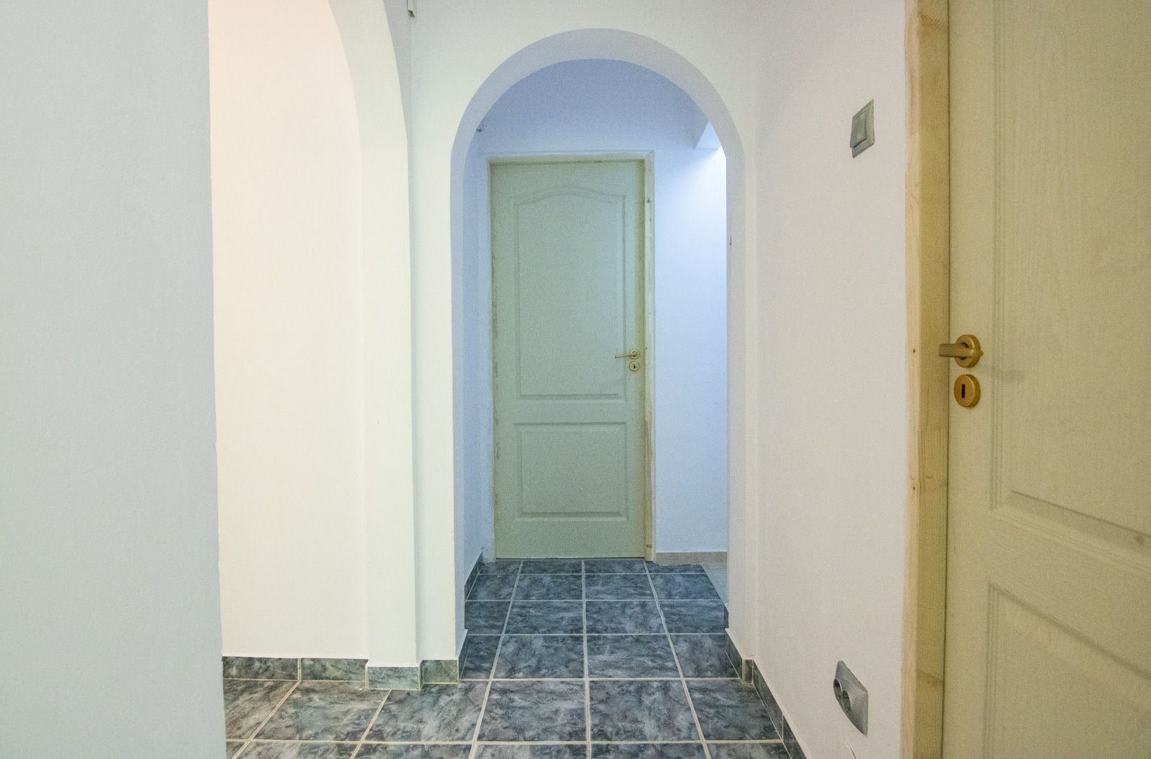 Dr. Taberei Bucla, Spatiu de birouri, doar firme, 4 camere, mutare imediata! - Poză 7