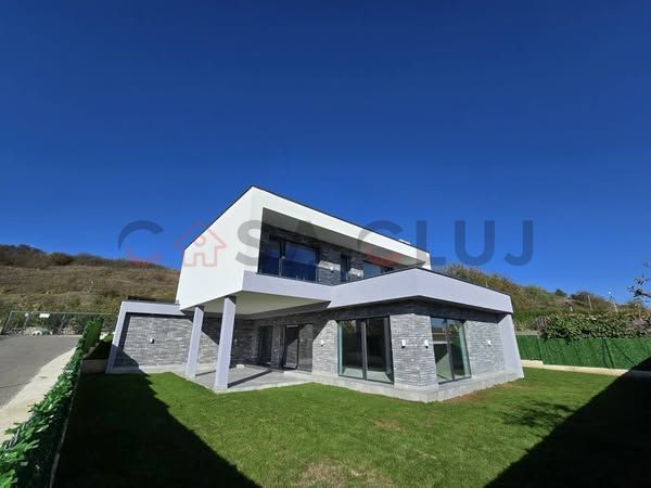 Casă individuală de vânzare – Baciu, Zona Sungarden! - Poză 2