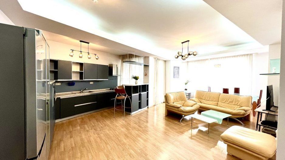 Inchiriere apartament Herastrau | 3 camere | Loc parcare | Aron Cotrus - Poză 1