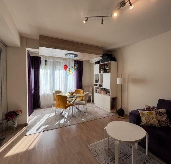 APARTAMENT LA CHEIE 3 CAMERE 2 BAI CURTE PROPRIE PARCARE SUBTERANA SI LIFT - Poză 1