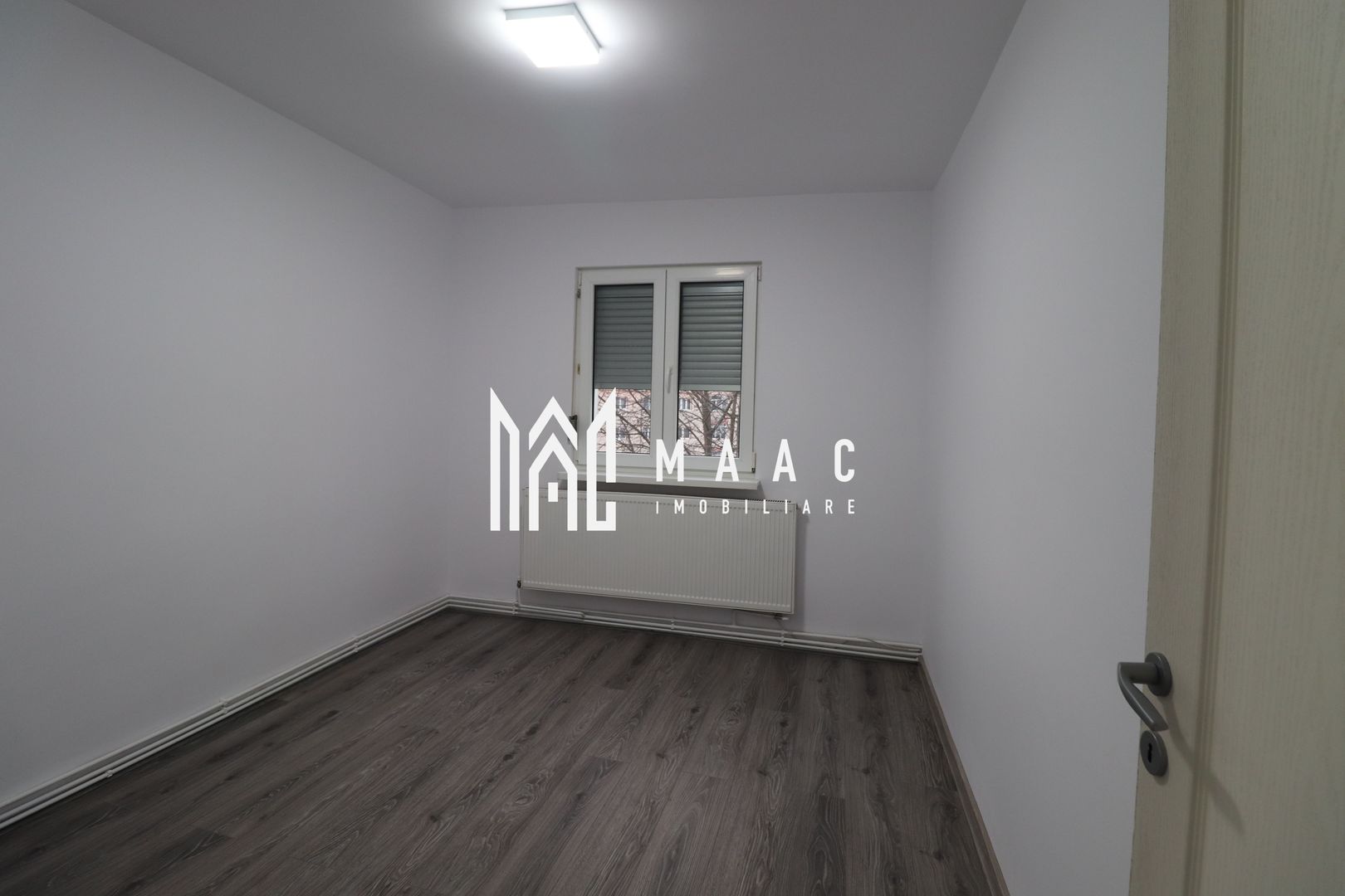 Apartament 3 camere | Balcon | Zona Iorga - Poză 2