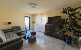 Casă de vânzare în Alba Iulia - Poză 2