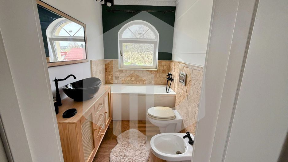 Casa superba 3 dormitoare 500 teren zona Tocile - Poză 11