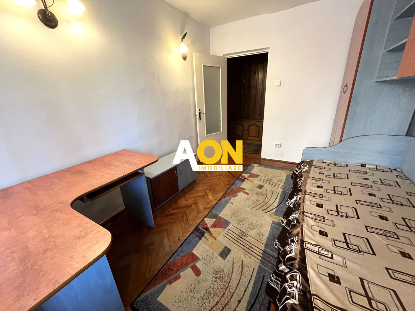 Apartament 3 Camere, Etaj 1, Zona Cetate - Poză 10