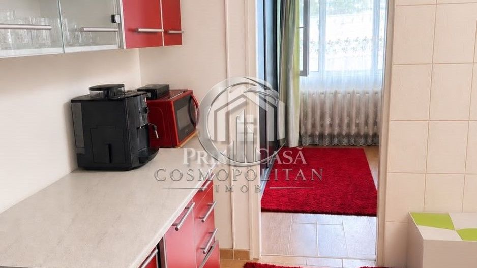 Camera de camin cu baie proprie ~ zona Brosteni/Contactoare ~ etaj 2 ~ - Poză 3