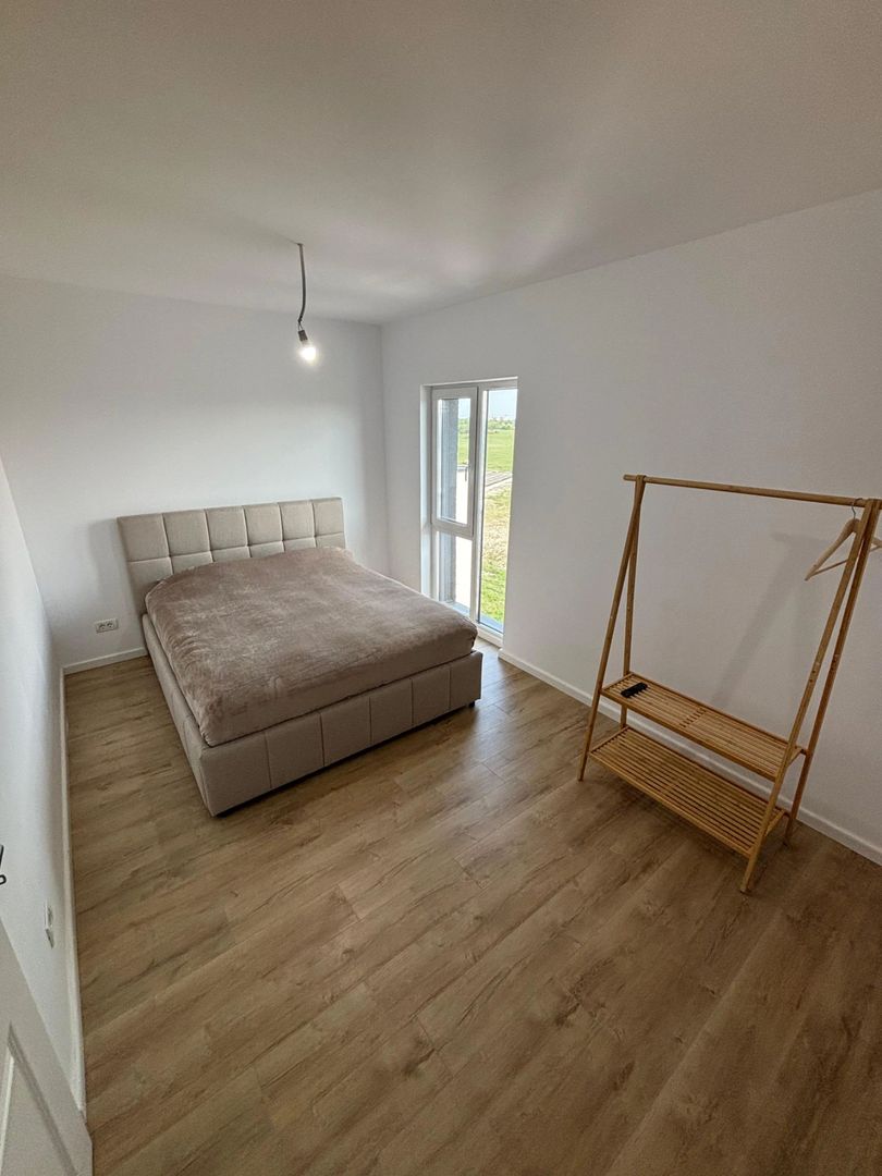 Apartament 2 camere, Zona Mehala, Mobilat, Utilat, Bloc nou, Loc parcare in CF - Poză 3