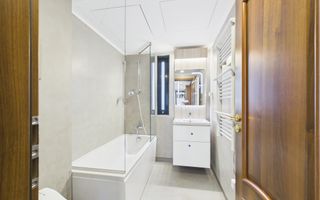 Apartament cu 2 camere, de inchiriat Bloc Teglia - Zona Decebal - Poză 7