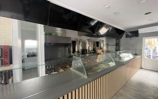 Spatiu Comercial | Vitrina 7ml | Metrou Pipera | Trafic Intens - Poză 2