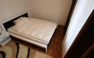 Zona Medicina; str. Bucuresti, centrala proprie si contract inclus. - Poză 14