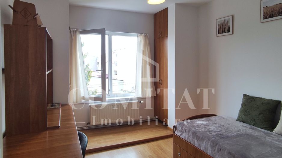 Apartament cu 4 camere decomandate | Zona Cipariu - Poză 9