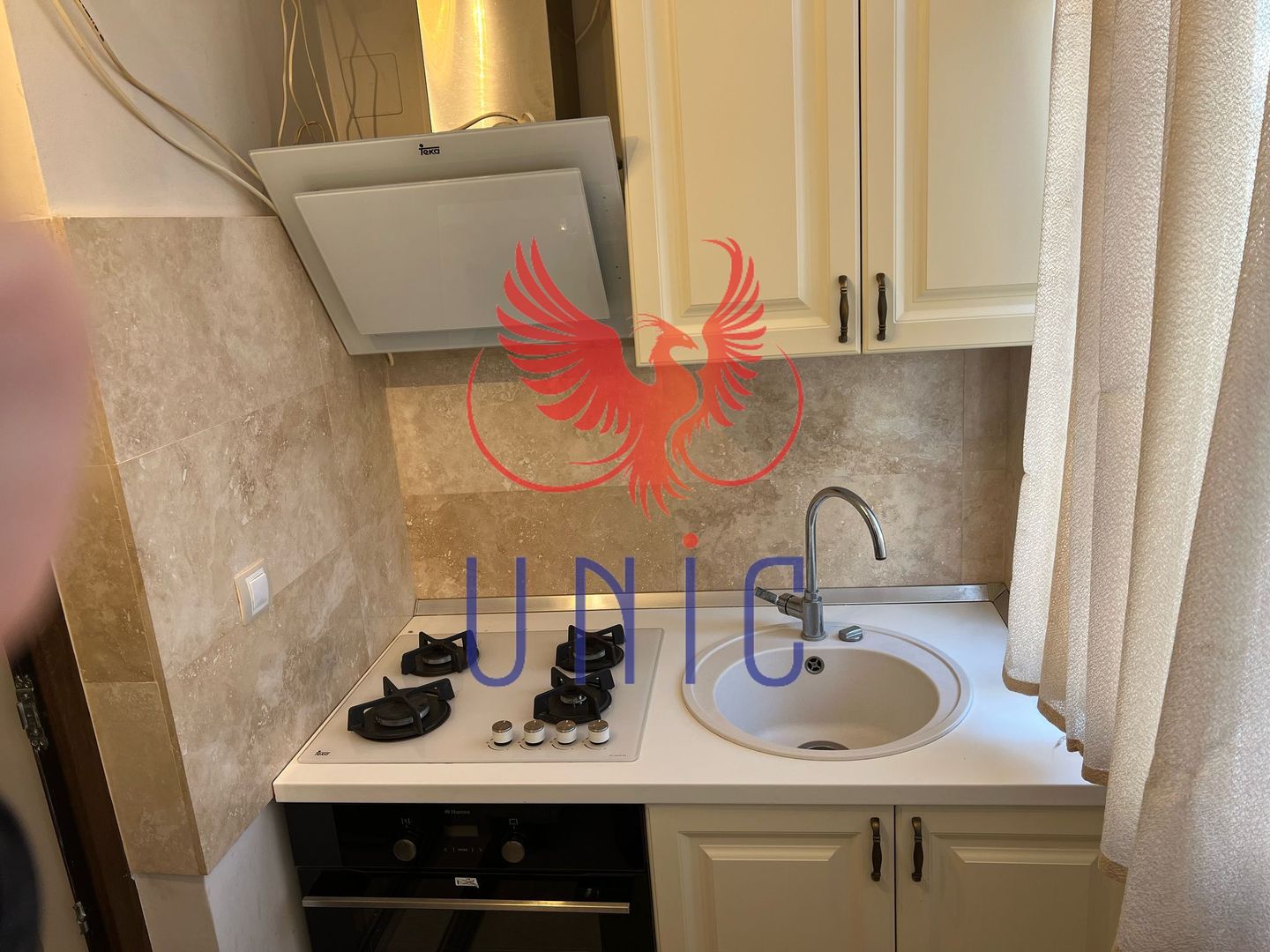 2 camere decomandate, etaj 1, Rovine H-uri - 122 000 Euro - Poză 9