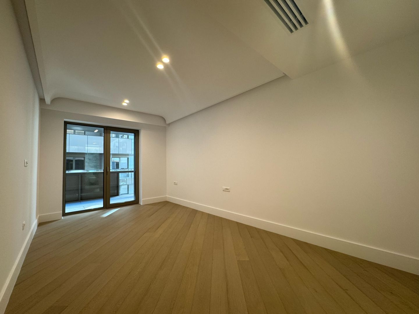 3 CAMERE LUX| 90 mp -Cortina 126| EROU IANCU NICOLAE - Poză 5