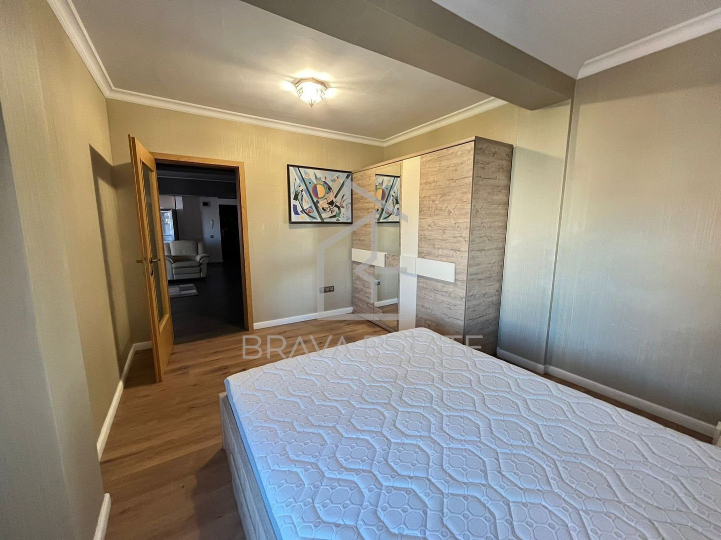 Apartament 2 camere, balcon, parcare, Andrei Muresanu - Poză 5