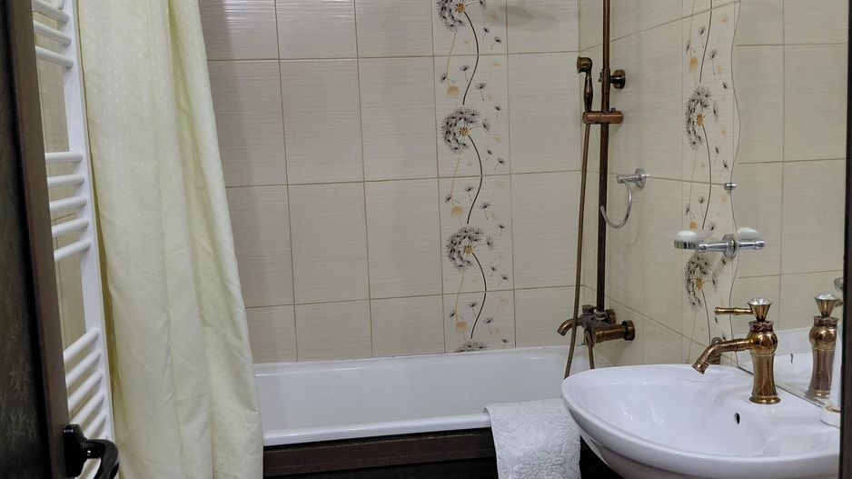 Apartament 2 cam – Tiglina 2, etaj 2/4 ,pozitie excelenta - Poză 11
