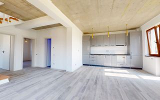 Vila cu arhitectura deosebita in Izvor-Tarlungeni - Poză 4