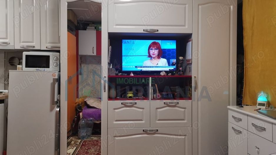 Garsoniera mobilata și utilata tip cameră de cămin cu baie proprie - Poză 2