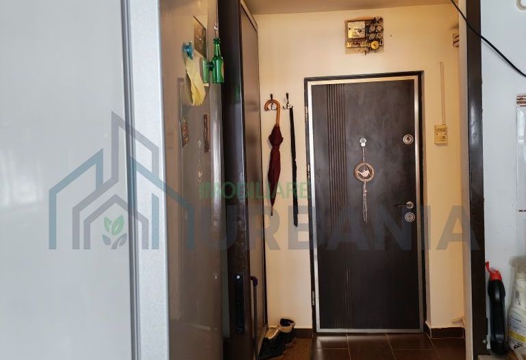 Apartament 2 camere semidecomandat, Podu Roș, 54 mp, etaj 7/10, 95.000 euro - Poză 7