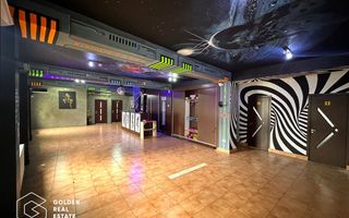 Spatiu comercial, 250 mp, pretabil loc joaca copii, zona Boul Rosu - Poză 1