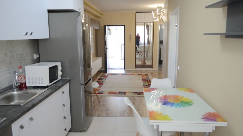 apartament zona Vivo cu 2 camere si parcare exterioara - Poză 2