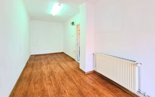 Spatiu comercial de vânzare cu vad Brașov - 57 mp # plus-imo.ro - Poză 8