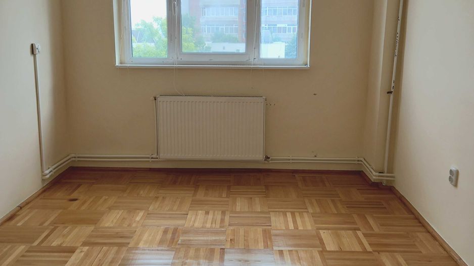 2 camere,decomandat,Mazepa 2,et.3 - Poză 1