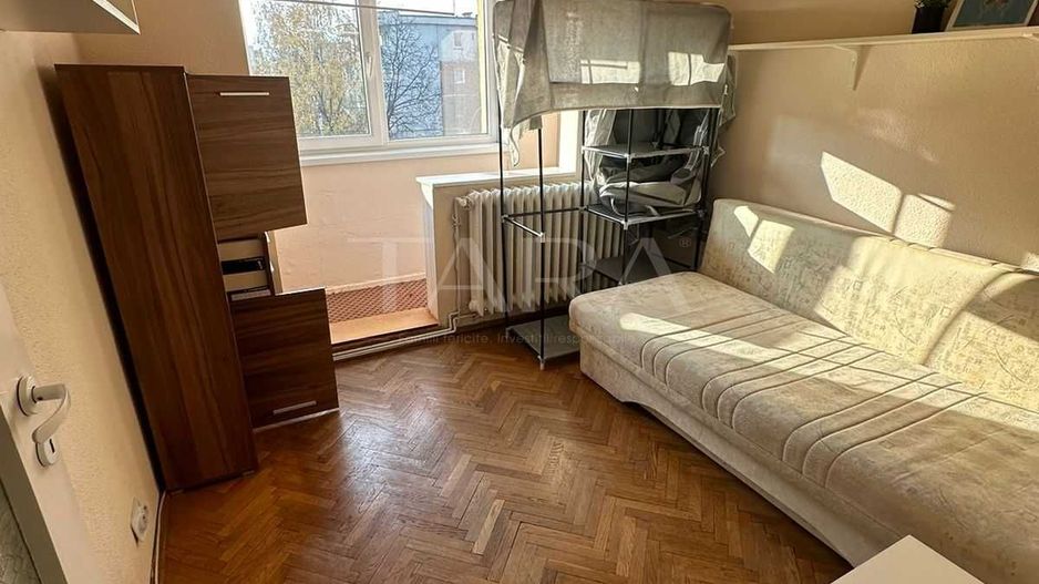 Apartament 4 camere decomandate, 2 băi și 2 balcoane – zona Titulescu - Poză 2