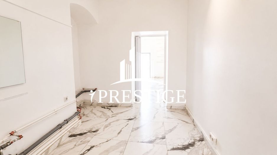SPAȚIU COMERCIAL ULTRACENTRAL DE ÎNCHIRIAT | ACCES STRADAL | LA CHEIE - Poză 4