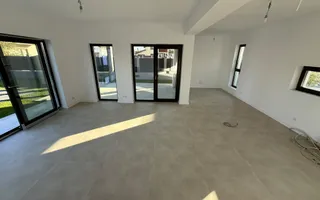 Casă de vânzare Șelimbăr | 4 camere | 175 mp | piscină - Poză 12