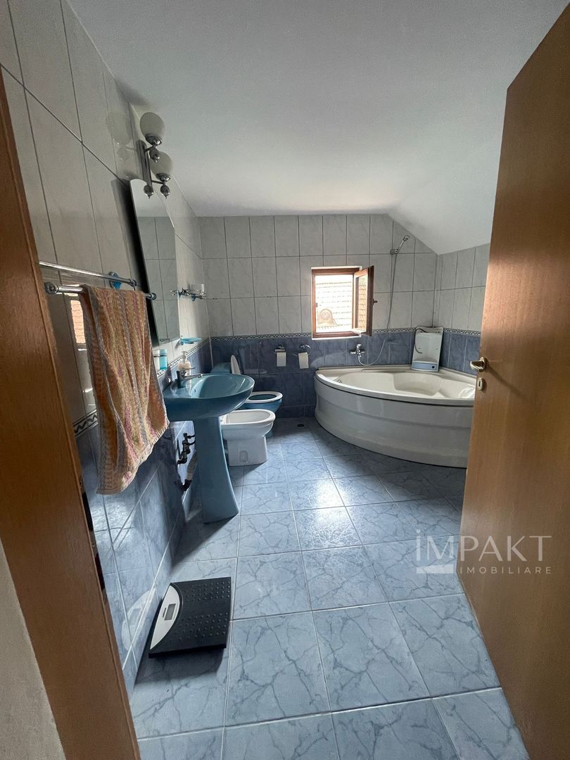 Casa moderna cu 3 camere in cartierul Marasti. - Poză 23