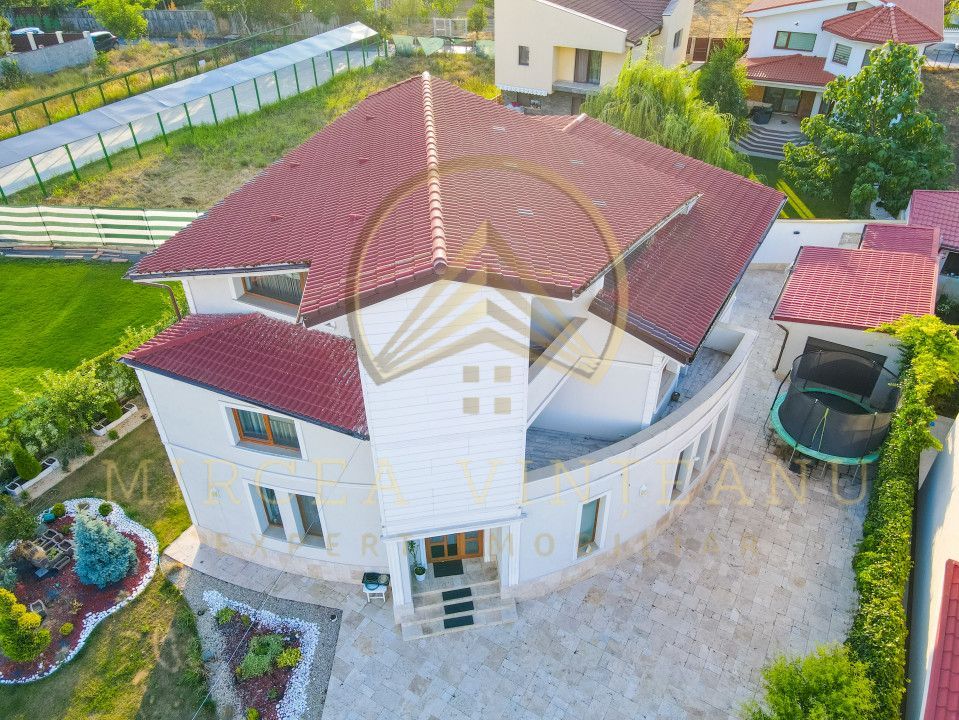 Palazu Mare/Elvila - Vila cocheta  P+1E+M cu teren 970 mp,mobilata si utilata - Poză 32