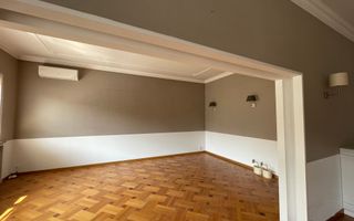 Apartament cu 4 camere de vânzare în zona Primaverii - Poză 3