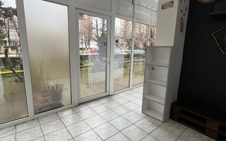 Spațiu comercial de vânzare – 47 mp utili, vitrină generoasă - Poză 5
