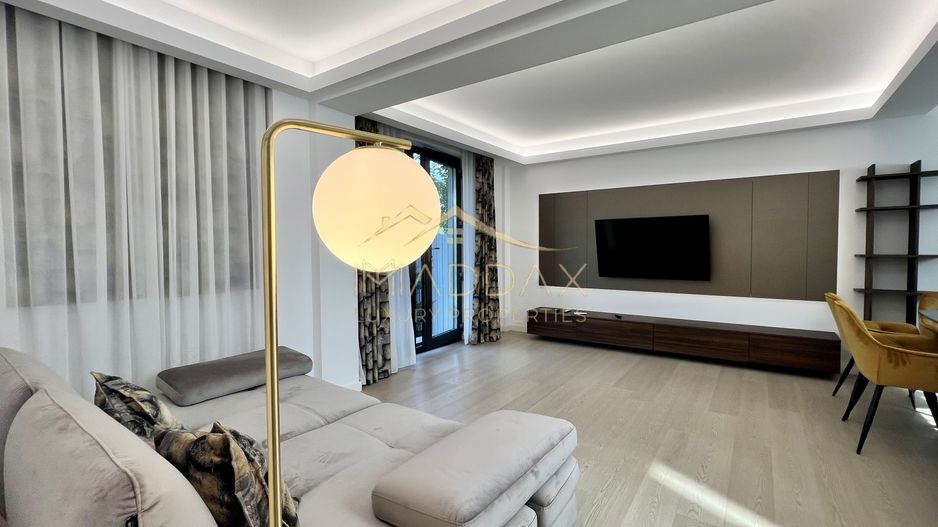 Vila LUX **5 camere**3 locuri parcare** Complex NOU//Sisesti - Poză 3