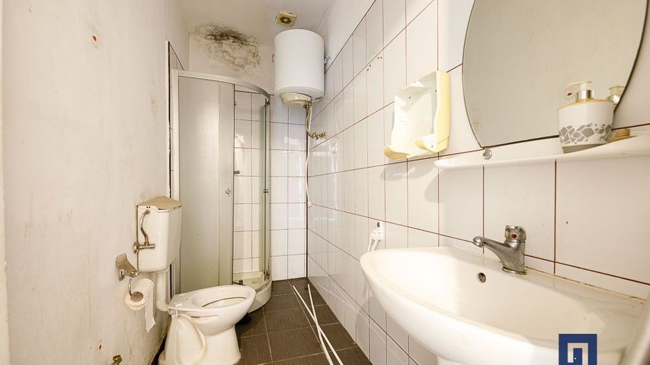 CASA pe colt MIRCEA CEL BATRAN-CETATII, pretabil investitie I COMISION 0 - Poză 29