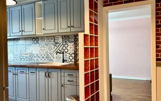 Apartament 3 camere V.V. Stanciu 7 | Timpuri Noi | Renovat - centrala termica. - Poză 4