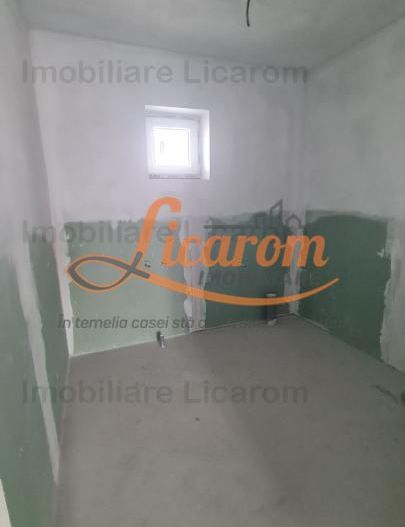 Vila Stupini P+E, 5 camere,curte,acces auto.(Parte Duplex) - Poză 8