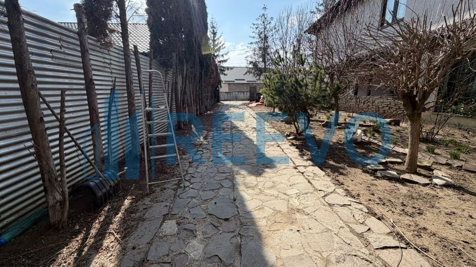 Casă/Vilă de vânzare în comuna Târgu Trotuș, județul Bacău. - Poză 60