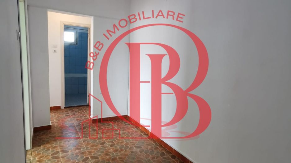 3 camere decomandat la 2 minute de metrou 1 Decembrie 1918 Ozana Titan - Poză 17