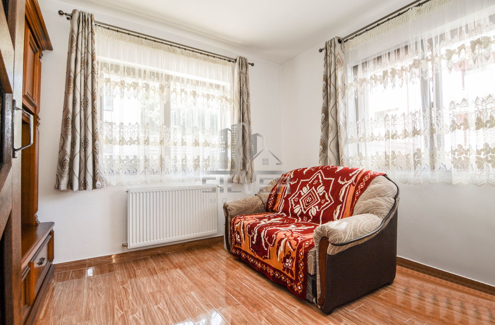 Apartament 3 camere cu Gradina si 2 locuri de parcare Poligon Floresti - Poză 8