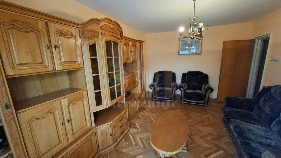 Apartament 3 camere semidecomandat Barbu Lautaru Brasov - Poză 7