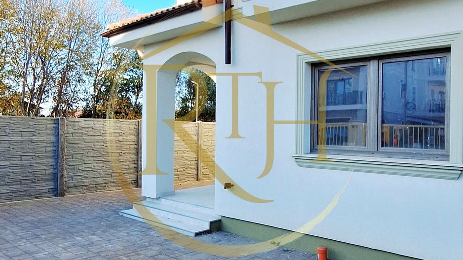 Oferim spre vanzare casa-duplex cu 4 camere si 3 bai situata in Giroc - Poză 20