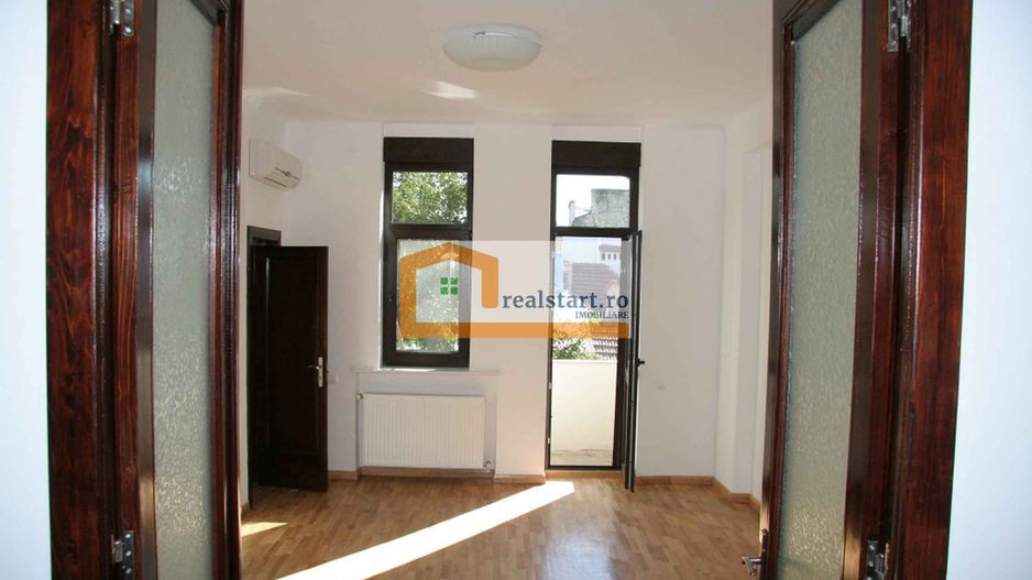 Polona - Pta Romana, Exclusivist, Metrou Pta Romana la 600m distanta - Poză 10