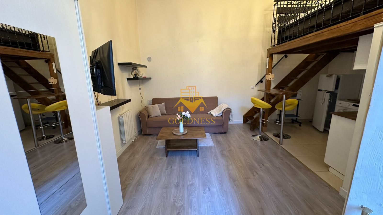 o camere, Ultracentral str. Universitatii Zona Piata Unirii, Eroilor - Poză 1
