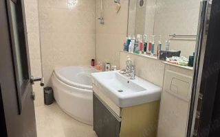 De vanzare apartament 2 Camere Lujerului - Poză 2