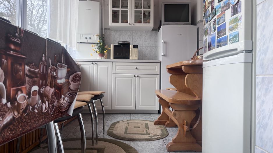 Parter!Vânzare apartament cu 3 camere - Târgoviște! - Poză 10