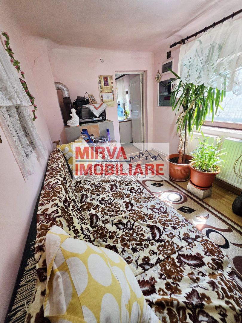 Casă 4 camere, 685 mp teren, renovată 2011 – Mănești, Zalhanaua - Poză 43