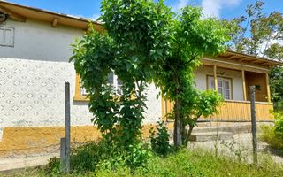 Casă cu teren de 1.470 mp de vânzare – Fântânele, Scânteiești - Poză 2